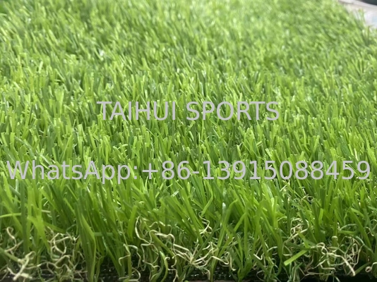 ยืนยัน UV 50mm ขนาดที่กําหนดเอง สภาพภูมิทัศน์กลางแจ้ง หญ้าเทียมสังเคราะห์ สําหรับสนามฟุตบอล สนามฟุตบอล