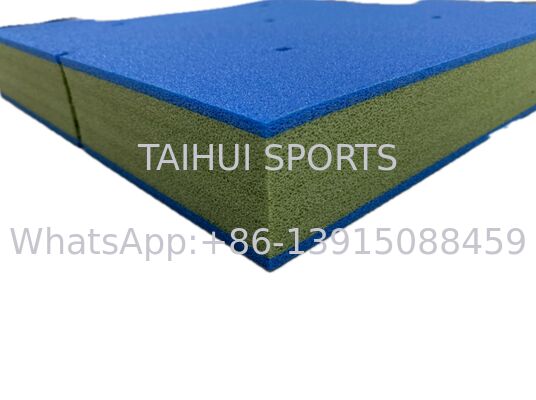 วัสดุ PE โฟม สนามเด็กเล่น โรงเรียน Underlay Shock Pad 50kg/m3 70kg/m3 30kg/m3 ความหนา 30mm